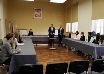 Działania Młodzieżowej Rady Miejskiej w Nowogrodźcu