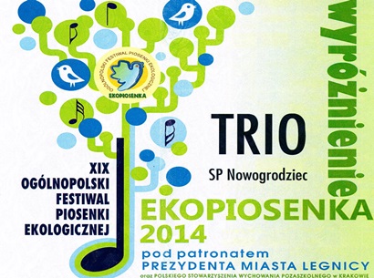 Zespół wokalny TRIO na ogólnopolskim konkursie „EKOPIOSENKA”