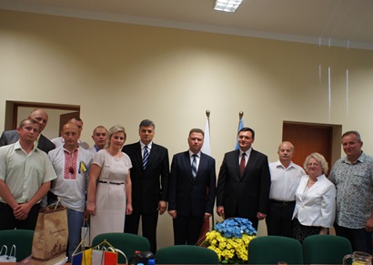 Zostawiamy tu nasze serca - wizyta oficjalnej delegacji z Powiatu Przemyślany w Gminie Nowogrodziec 
